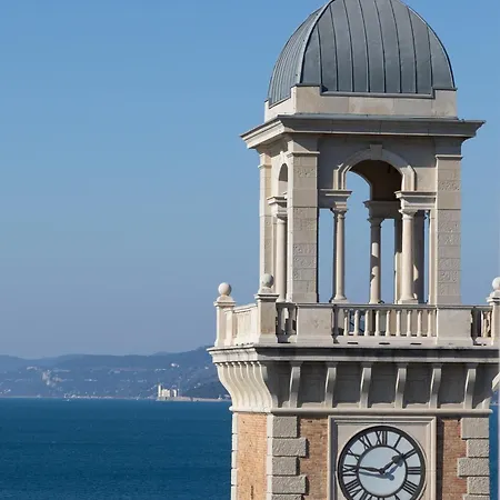Mansarda Piazza Venezia * Triest