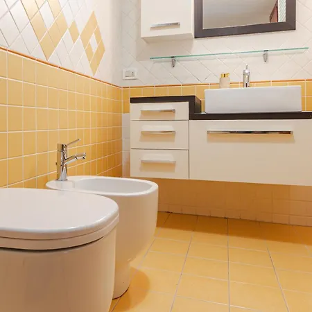 Apartment Mansarda Piazza Venezia *