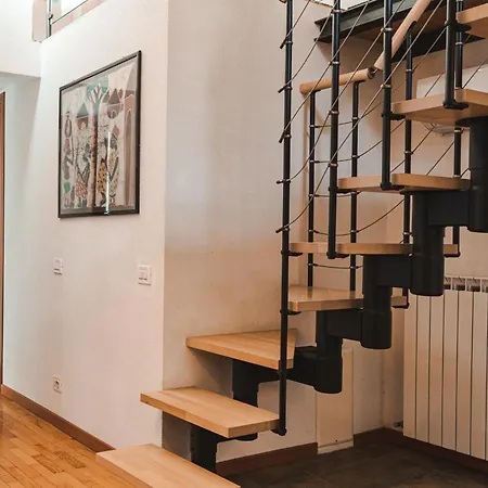 Mansarda Piazza Venezia Apartment *